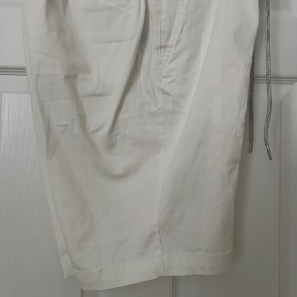 Caribbean Joe - White draw string shorts with elastic back - Picture 2 of 2